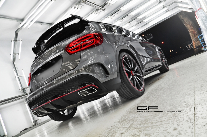 –輕旅野獸– Mercedes Benz 賓士 GLA45 AMG Edition1 開箱拍攝