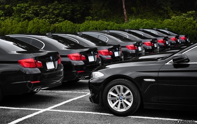 –5力全開– BMW F10 5 Series 車聚側拍