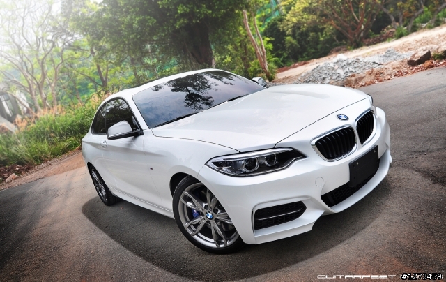 –新2勢力– BMW F22 M235i 超級新秀 開箱拍攝