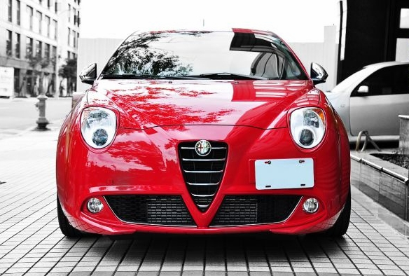 Alfa Romeo Mito 內湖街拍