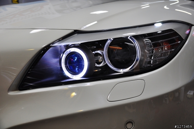 –白光天使– BMW E89 Z4 白光LED天使眼 安裝拍攝