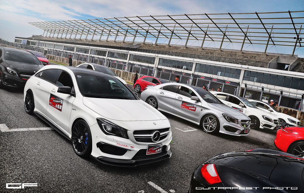 –唯快不破– Mercedes Benz MFA Taiwan 大鵬灣賽道活動側拍