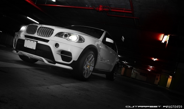 –潮爸選擇– BMW E70 X5 個性改裝開箱拍攝