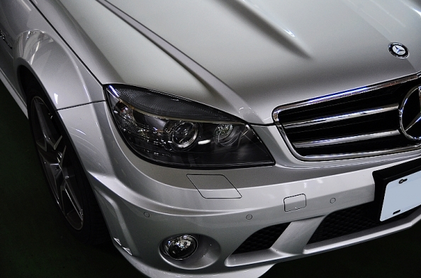 賓士 W204 C63 AMG 銀 桃機街拍