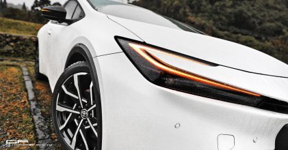 顏值激增 – Toyota Prius PHEV 鉑金版簡易賞車體驗心得 By 吉他腳 GuitarFeet